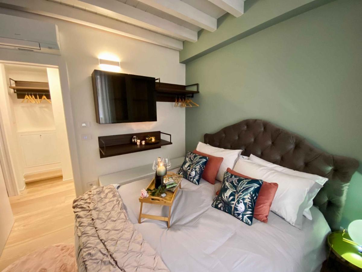 Volto Corte Farina Apartments - Luxury Lofts ヴェローナ エクステリア 写真