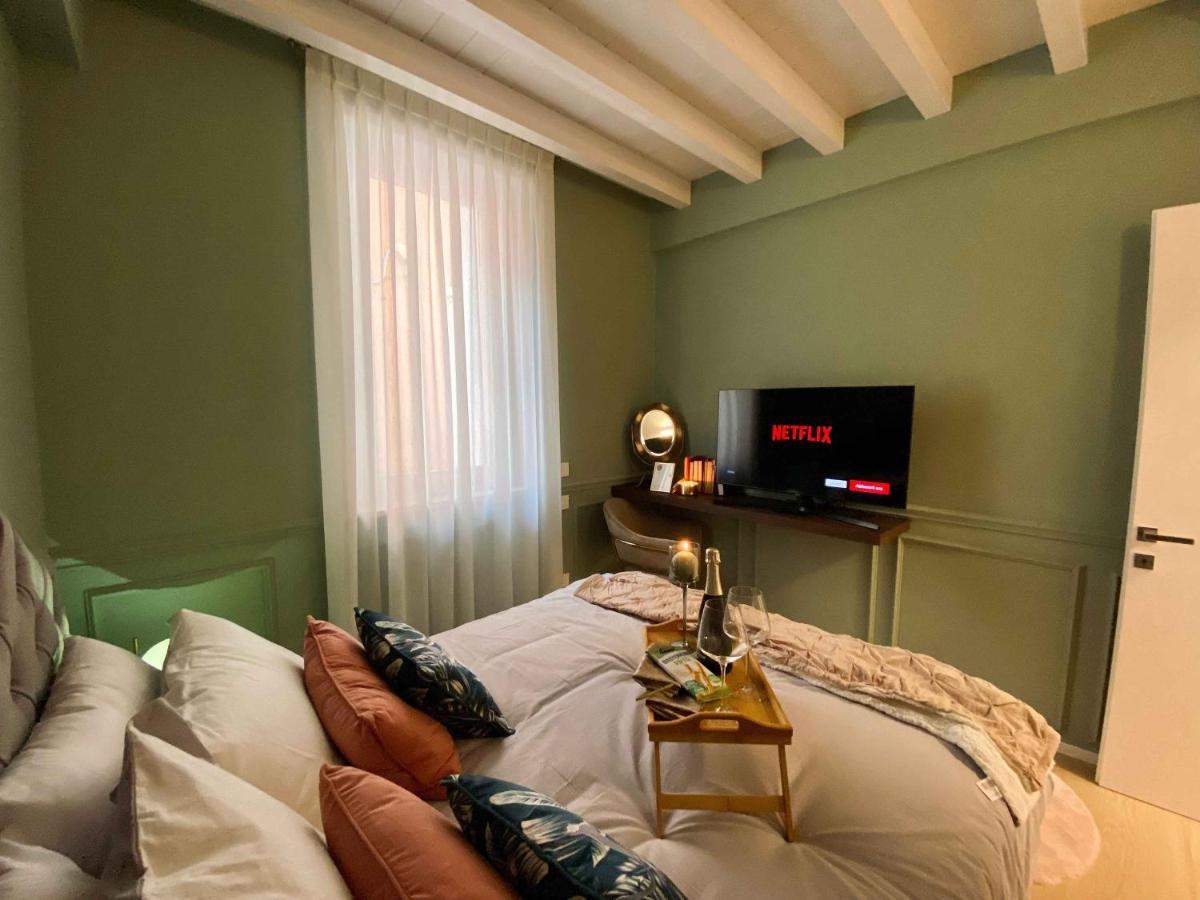 Volto Corte Farina Apartments - Luxury Lofts ヴェローナ エクステリア 写真