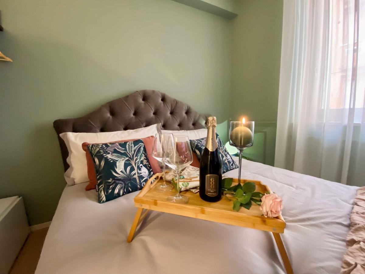 Volto Corte Farina Apartments - Luxury Lofts ヴェローナ エクステリア 写真