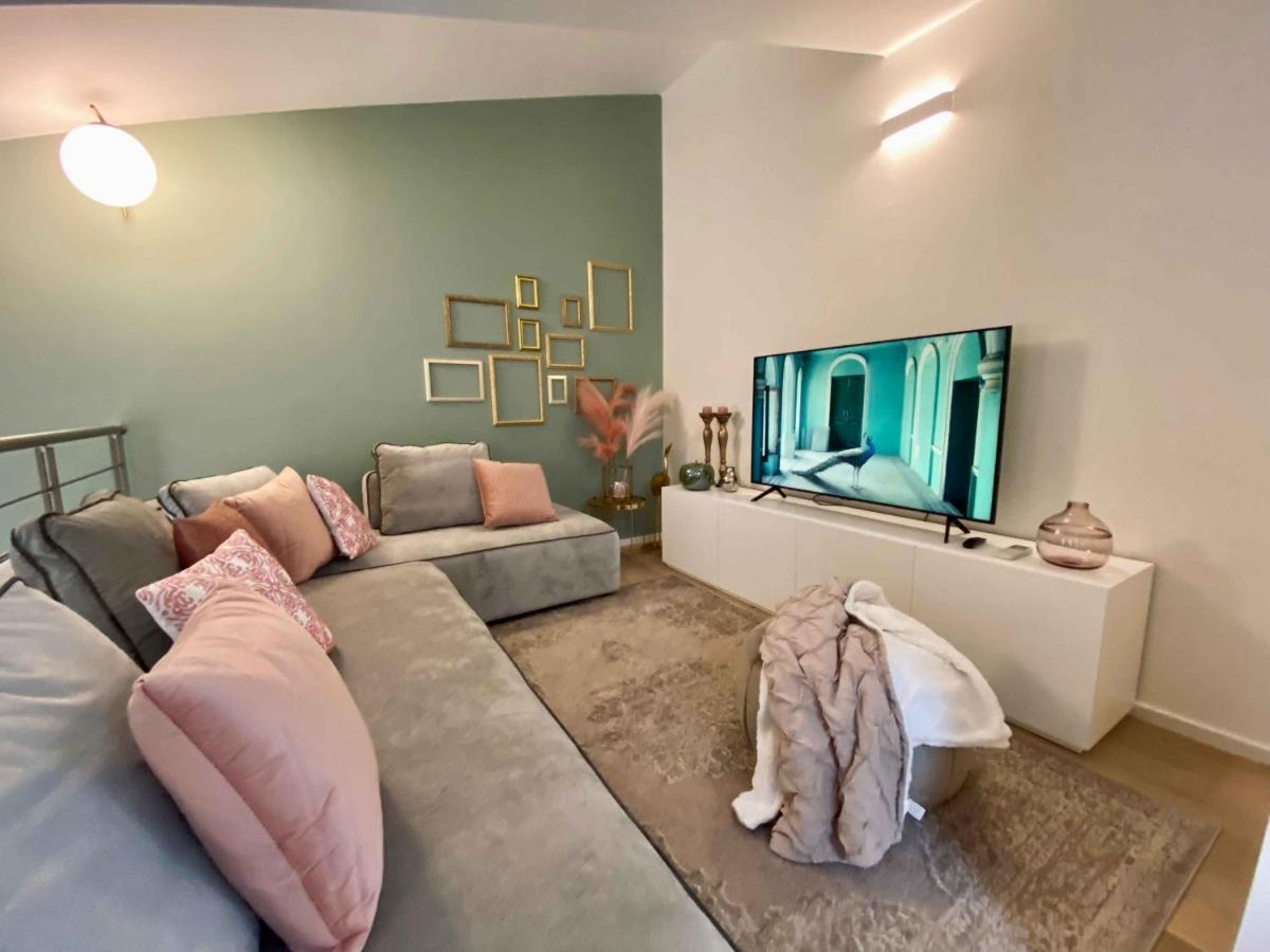 Volto Corte Farina Apartments - Luxury Lofts ヴェローナ エクステリア 写真